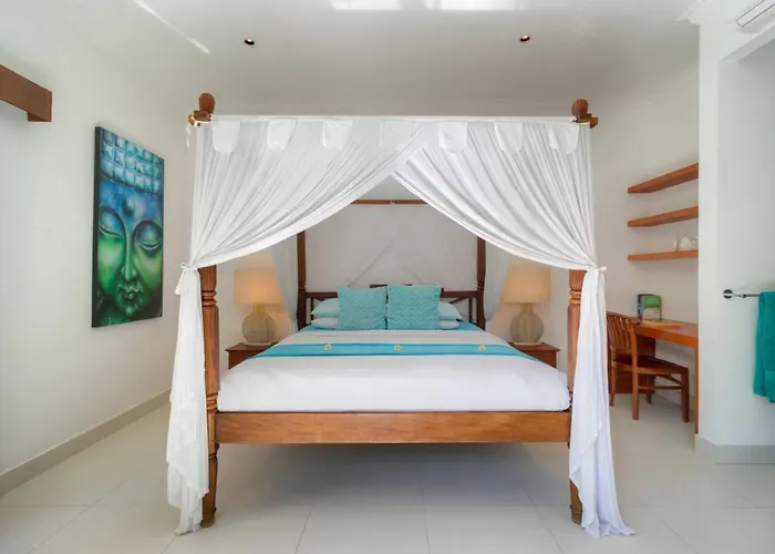 Super Value 3 Bed, Seminyak, Walk To Seminyak (Bali)